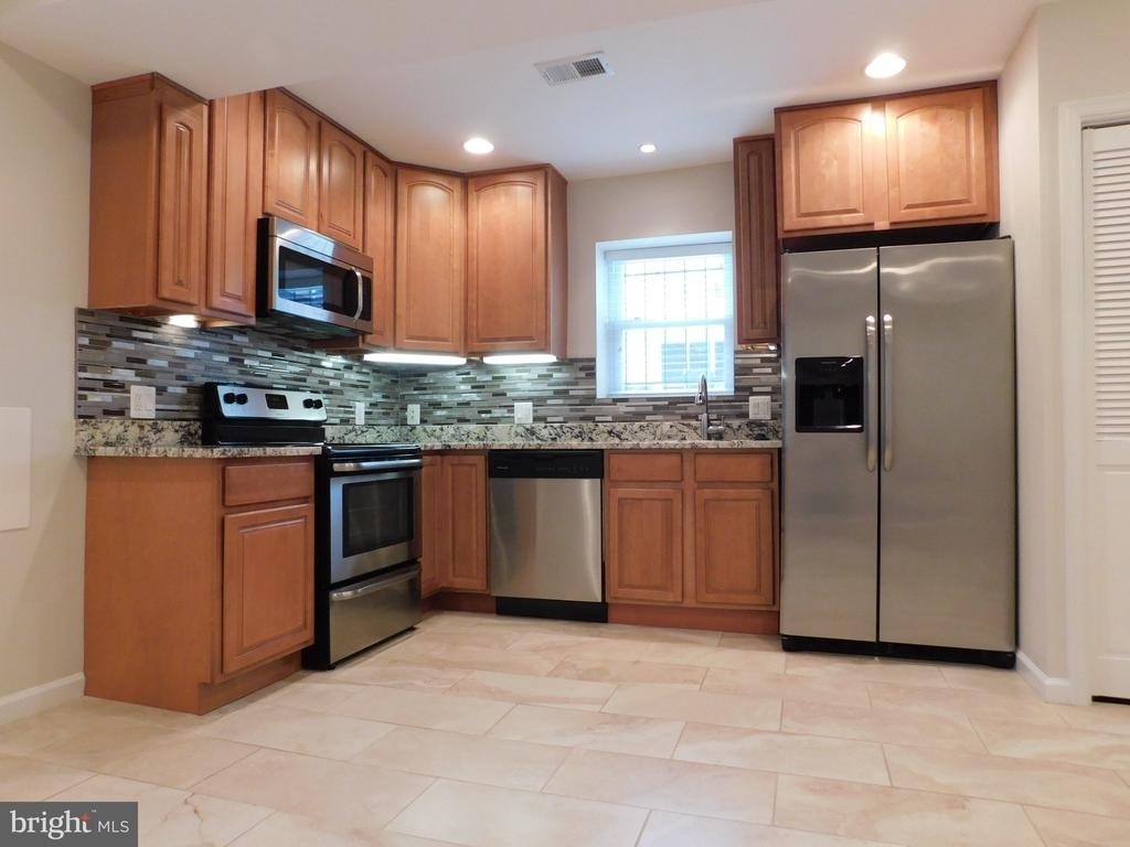 308 Webster Street Nw - Photo 15