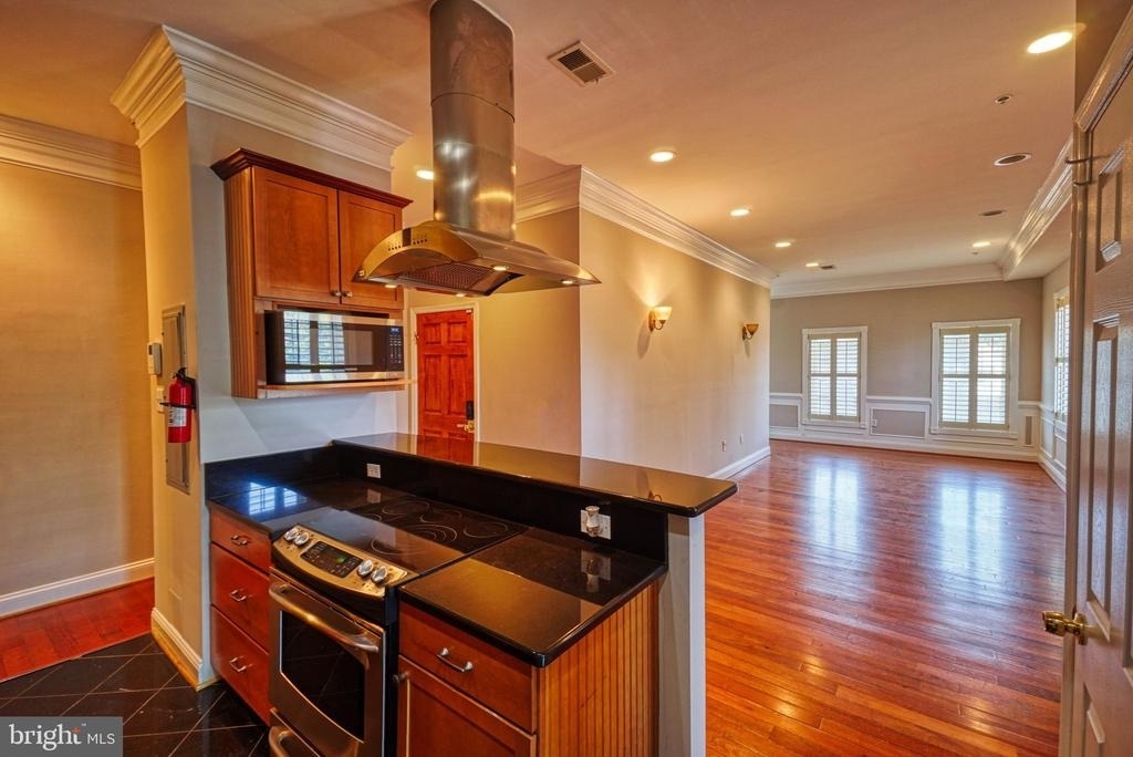 3537 New Hampshire Avenue Nw - Photo 8