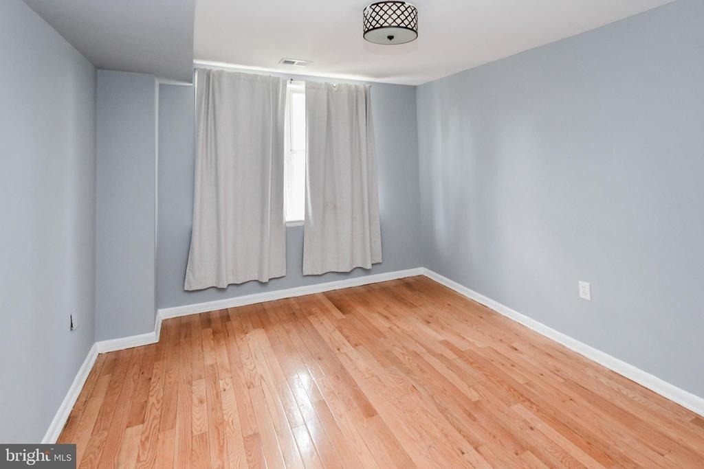 1704 Ne Montana Avenue Ne - Photo 14