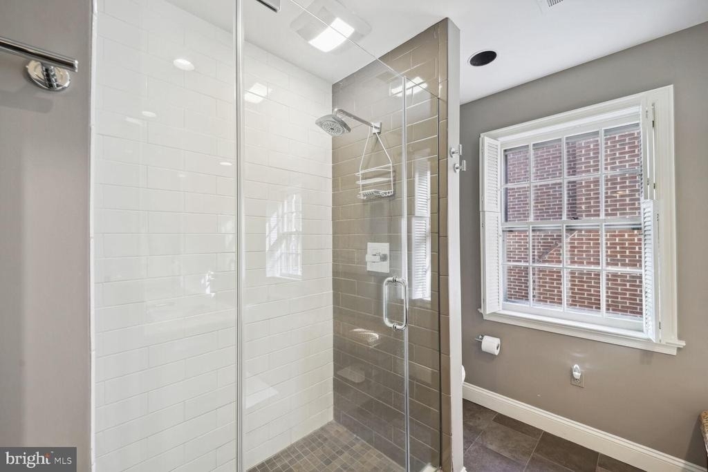 4373 Westover Place Nw - Photo 18