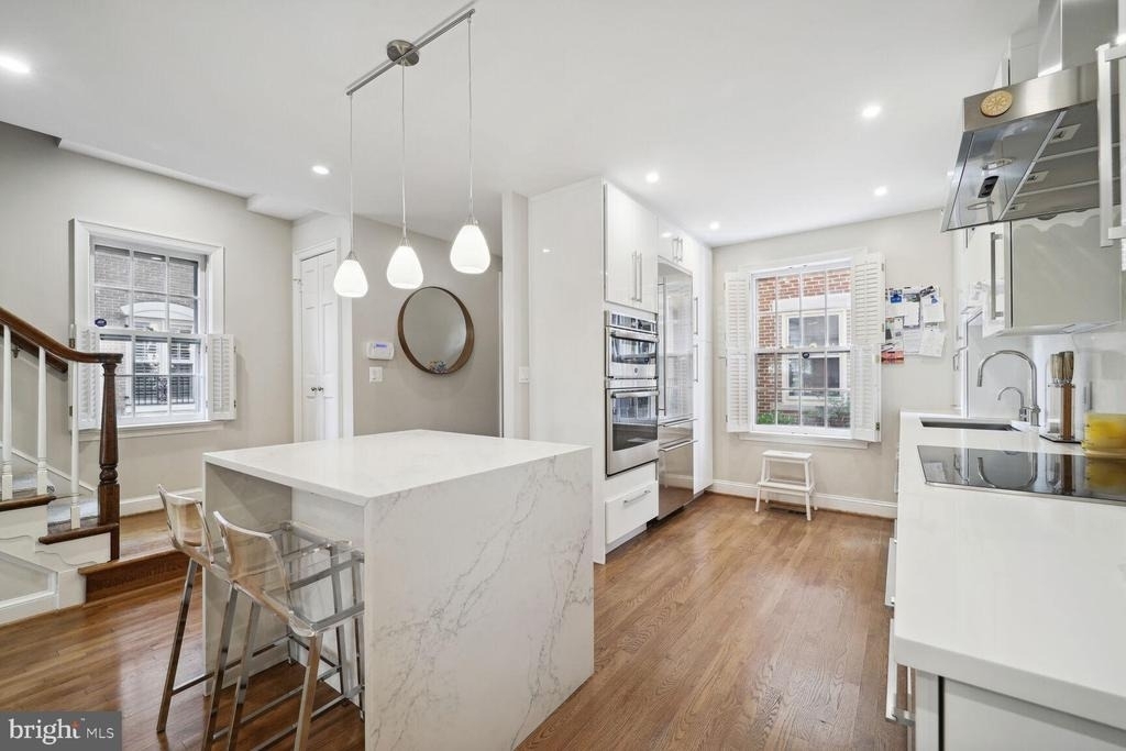 4373 Westover Place Nw - Photo 11