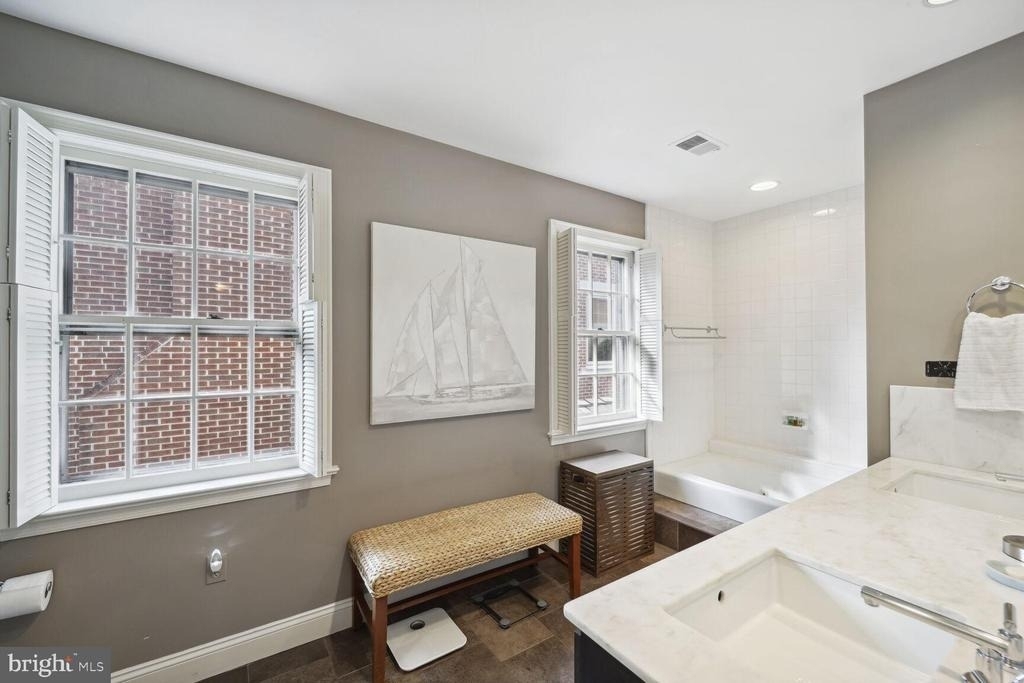 4373 Westover Place Nw - Photo 17