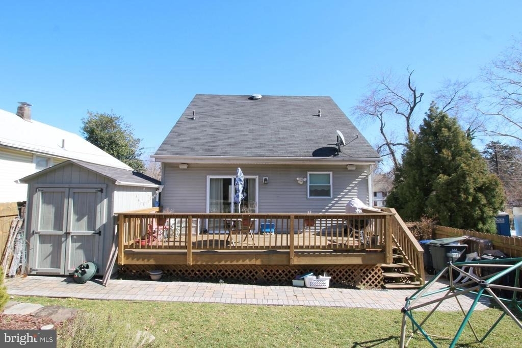 3114 16th Street Ne - Photo 1