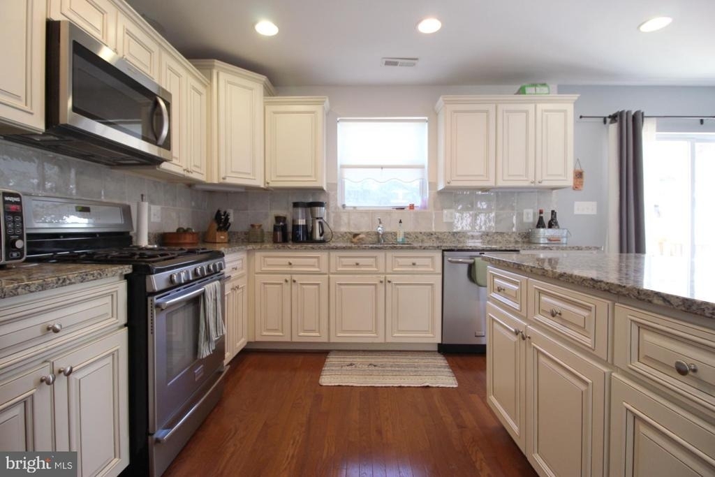 3114 16th Street Ne - Photo 15