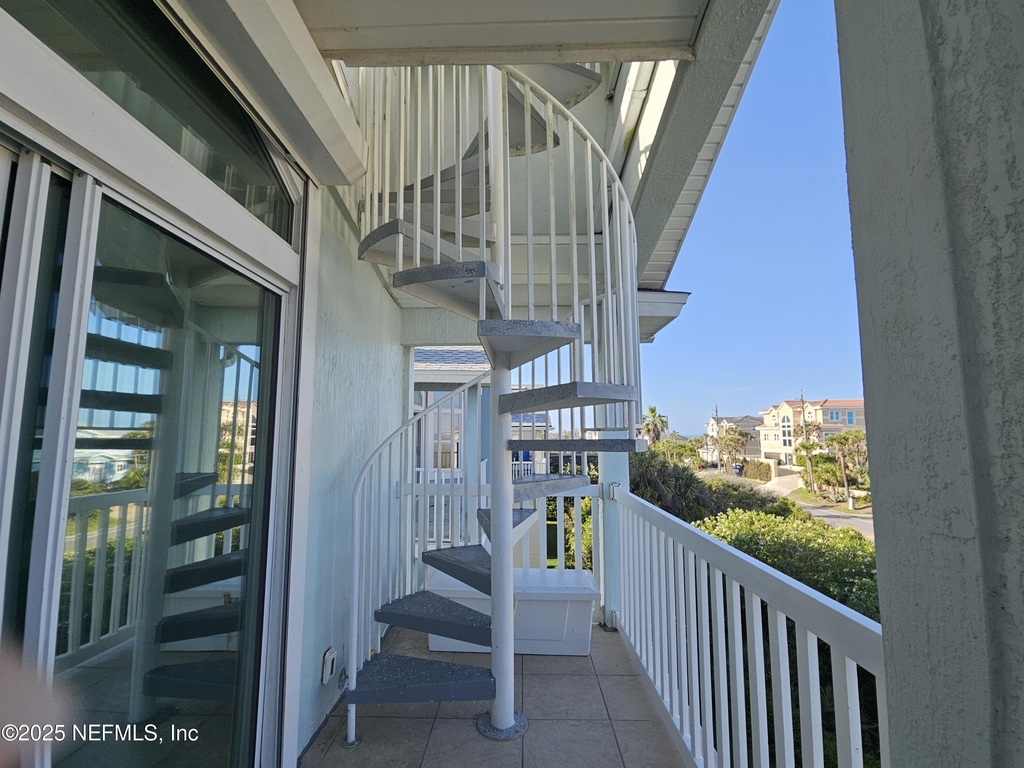 1440 Atlantic Breeze Way - Photo 7