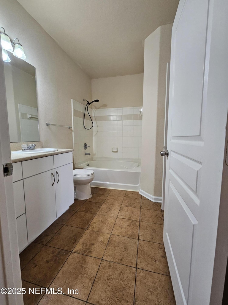 8290 Gate Parkway - Photo 12