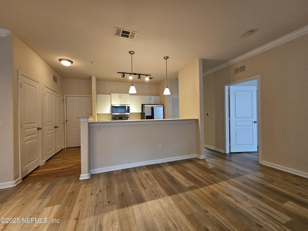 8290 Gate Parkway - Photo 5