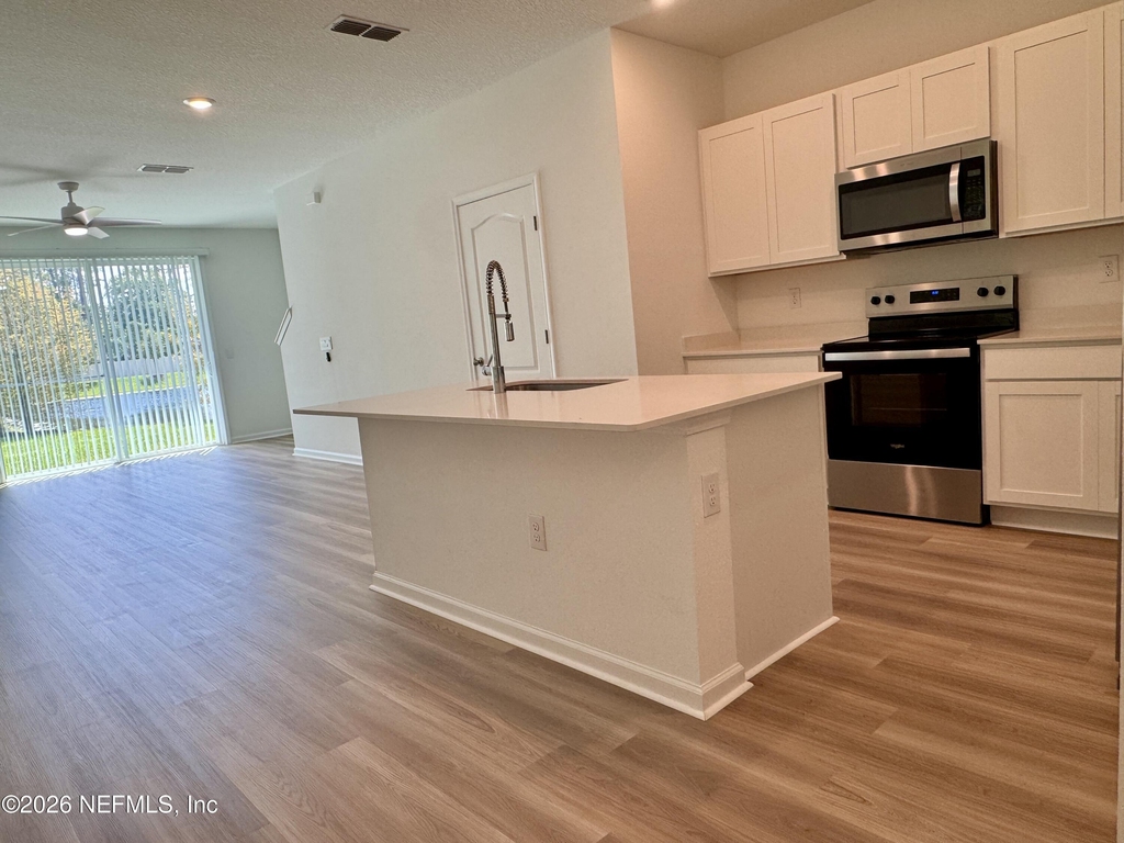 5989 Ortega Lake Drive - Photo 3