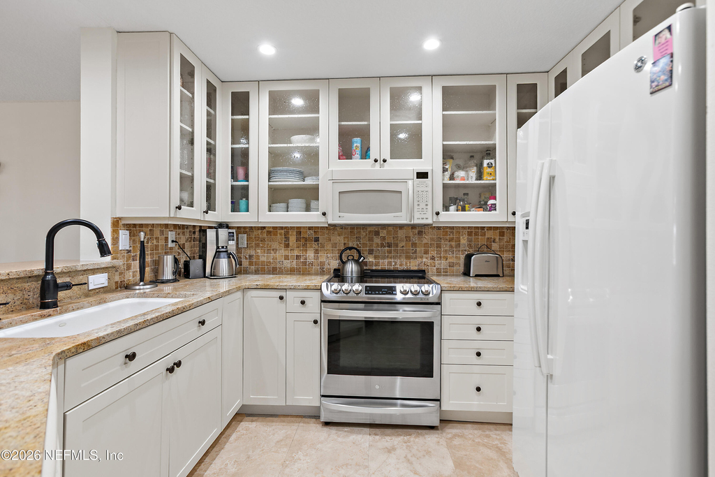 91 San Juan Drive - Photo 5