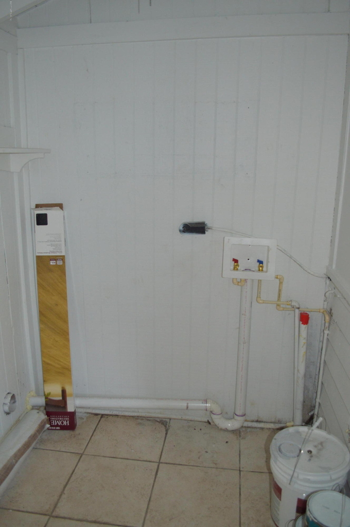 2536 Phyllis Street - Photo 19