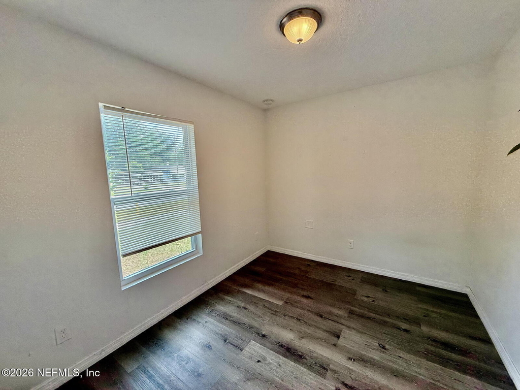 114 W 41st Street - Photo 3