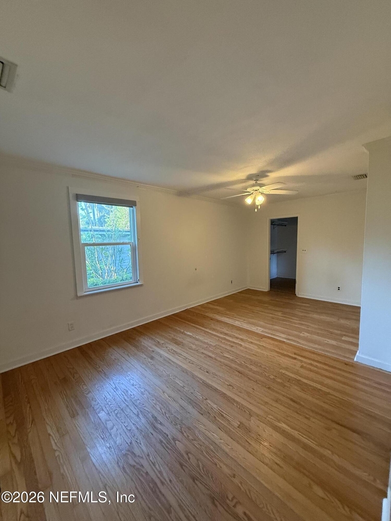 1096 East Coast Drive - Photo 7