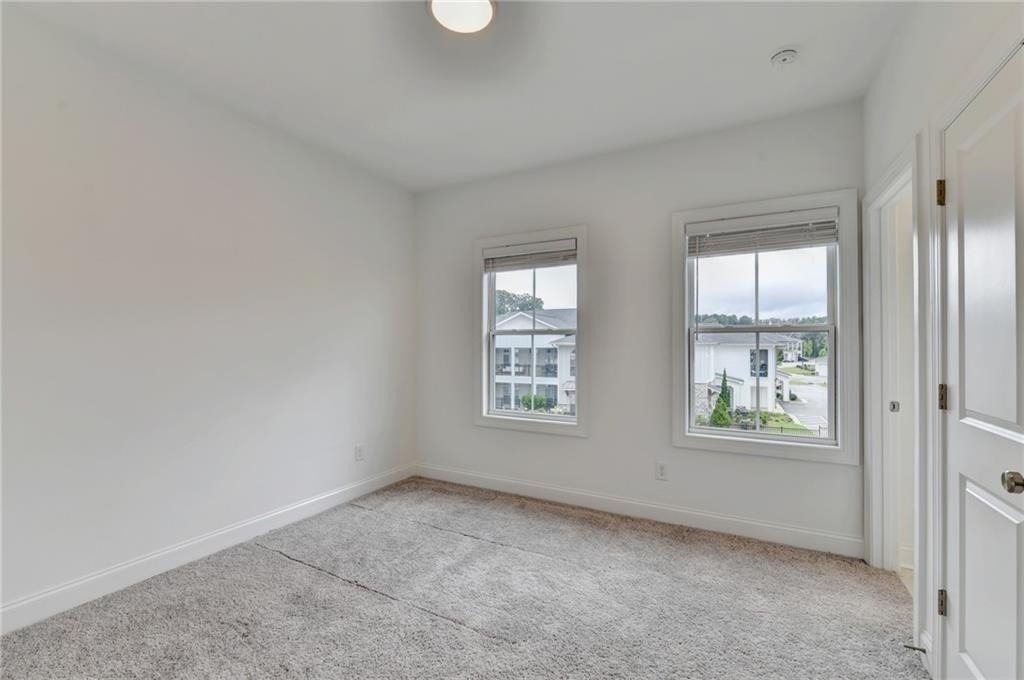 603 Millcroft Boulevard - Photo 32