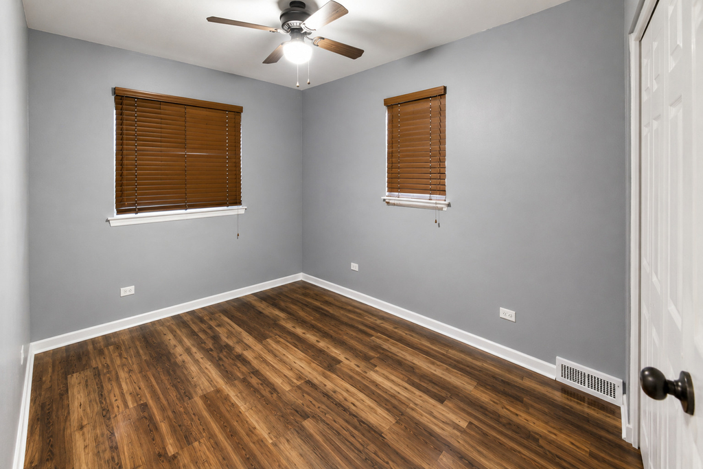 332 W 100th Street - Photo 7