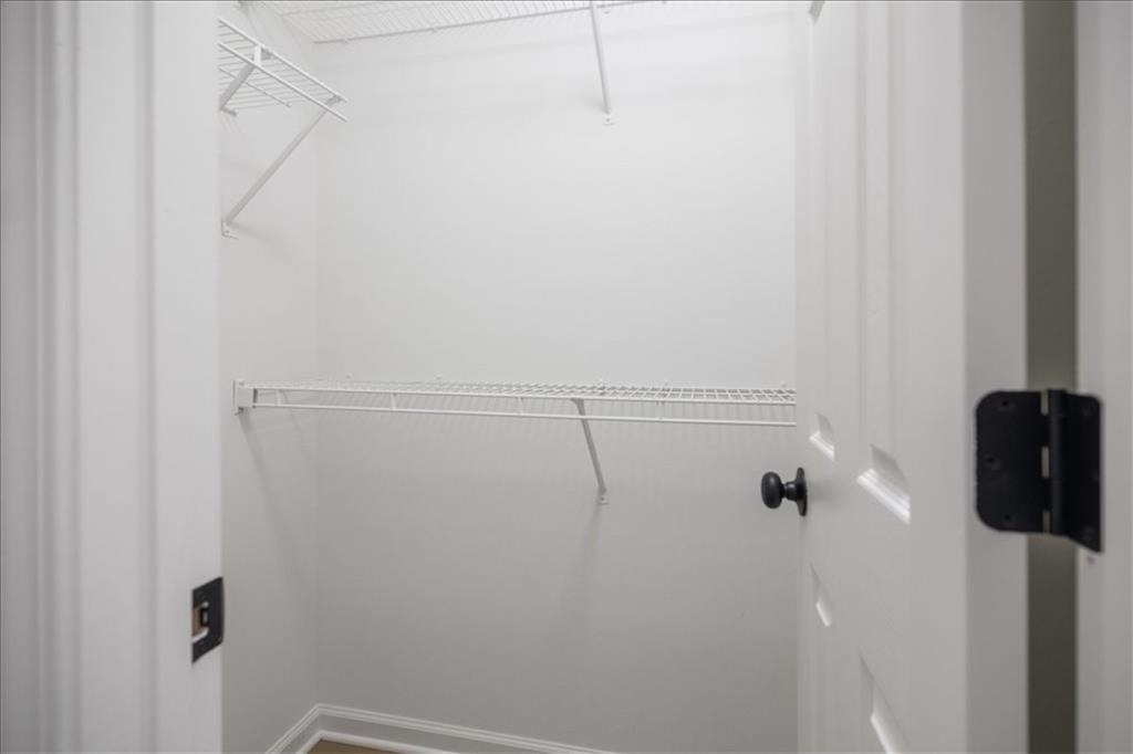4033 Ravenwood Court - Photo 27