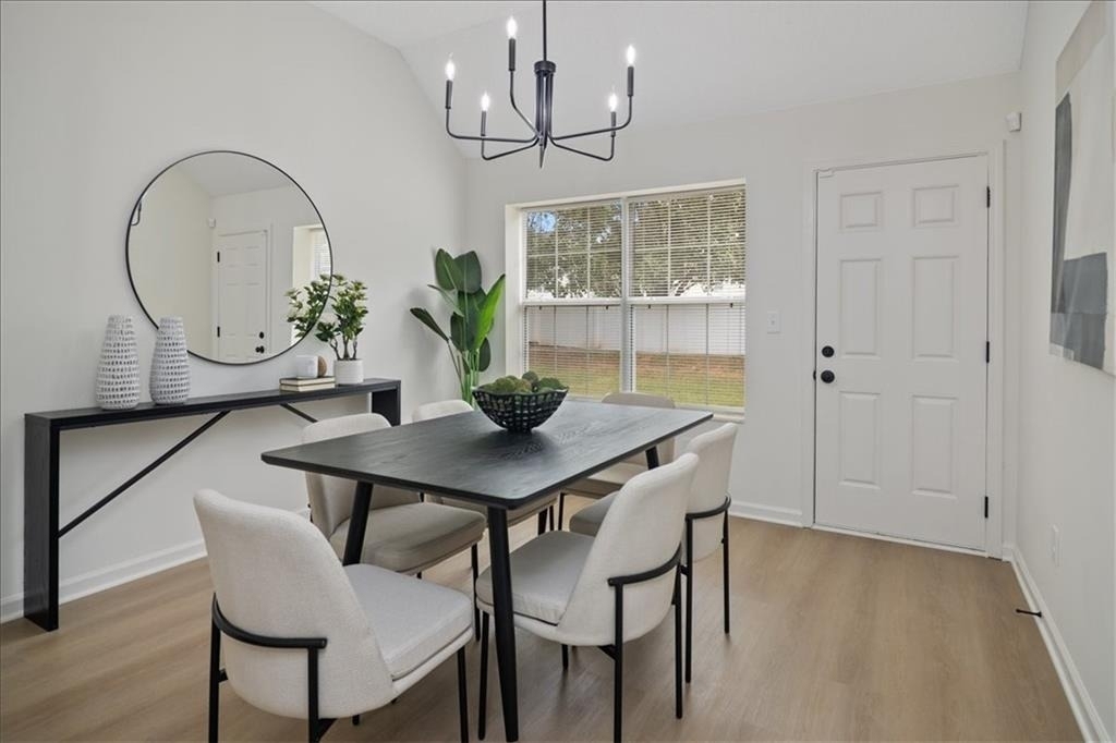 4033 Ravenwood Court - Photo 13