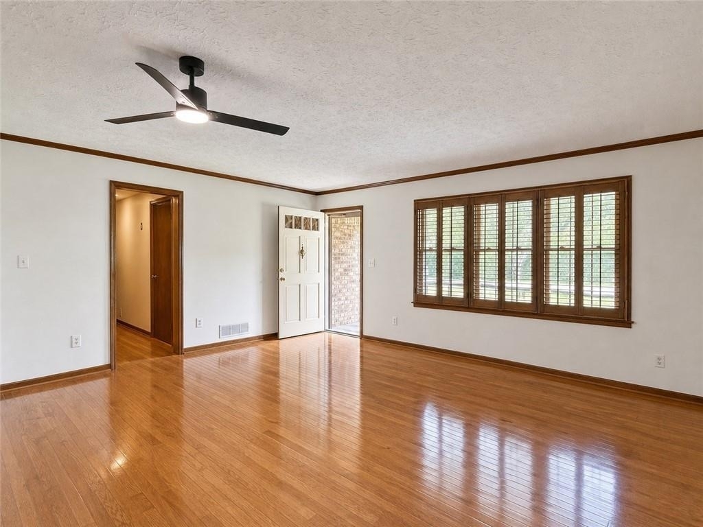 5198 Two Branches Court Sw - Photo 4