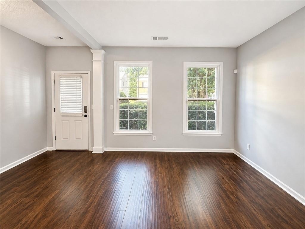 535 Arncliffe Court - Photo 1