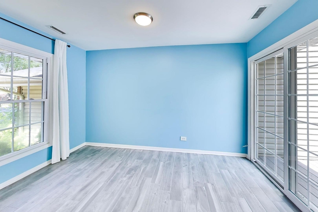 106 Regency Drive - Photo 8