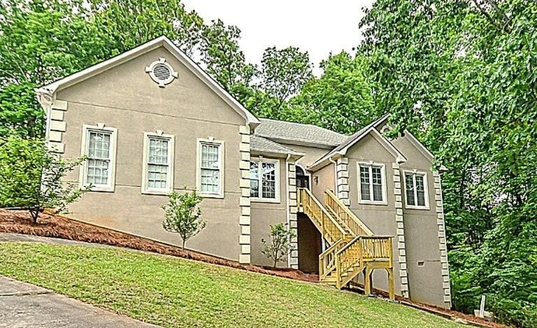 114 Due West Street - Photo 0