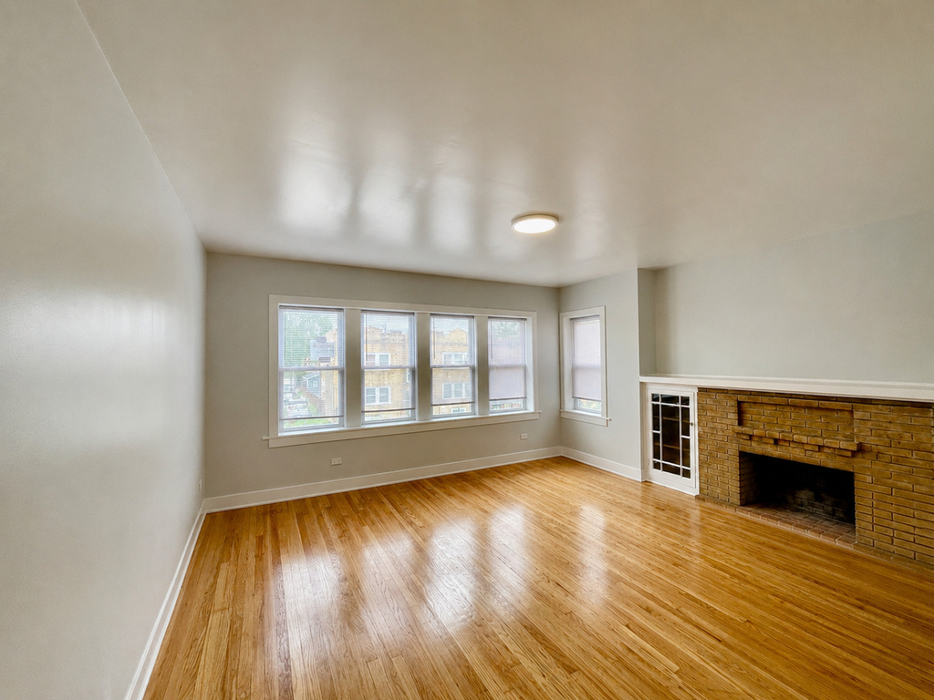 4853 W Augusta Boulevard - Photo 1