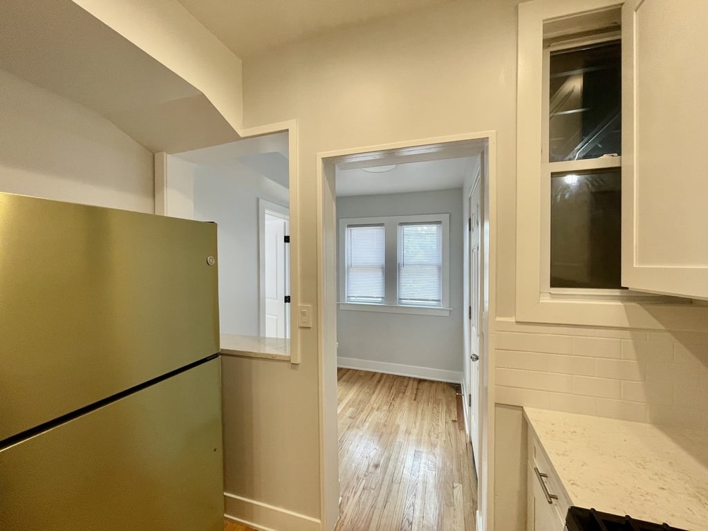 4853 W Augusta Boulevard - Photo 16