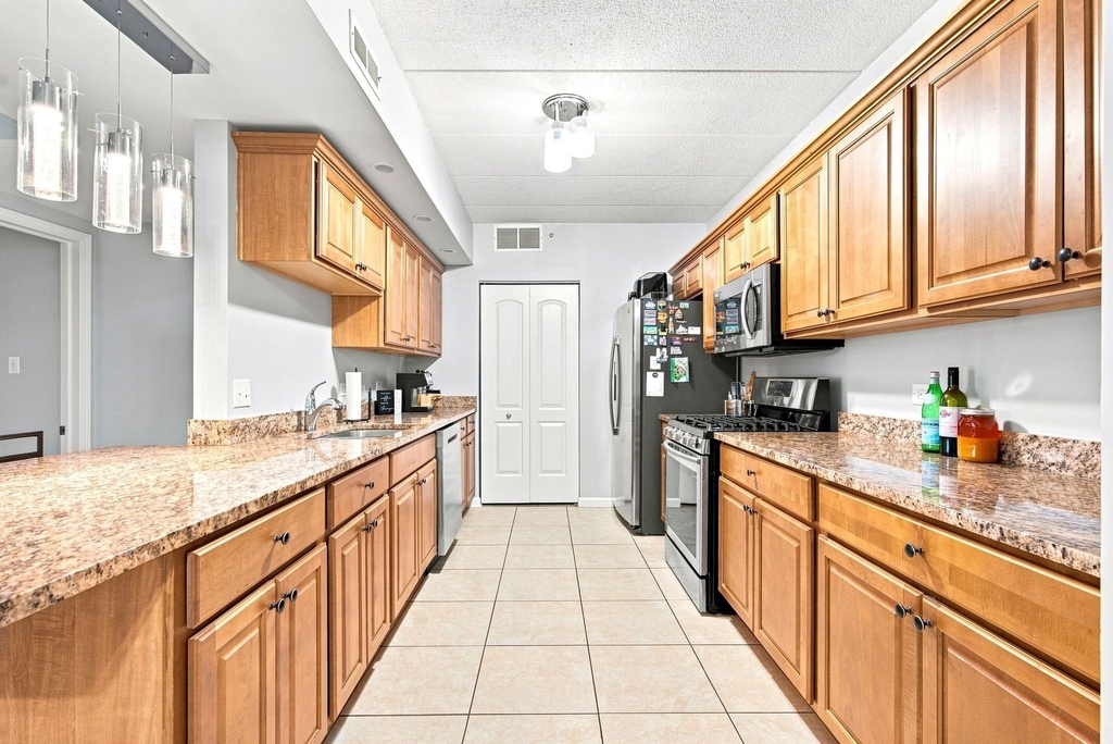9400 S 79th Avenue - Photo 9