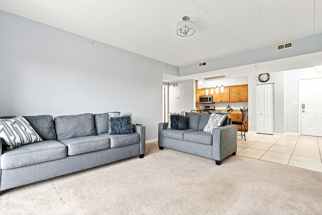 9400 S 79th Avenue - Photo 4