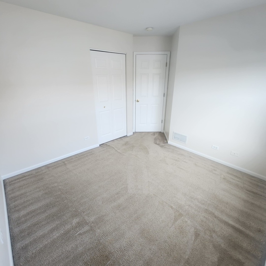 830 Summit Creek Drive - Photo 13