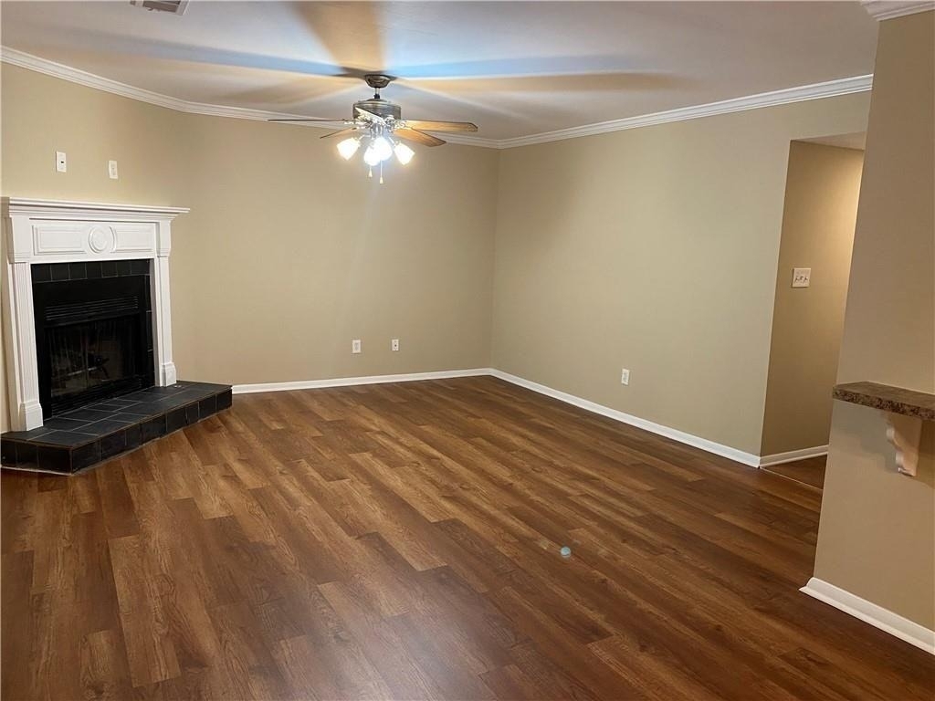 2207 Surrey Court Se - Photo 1