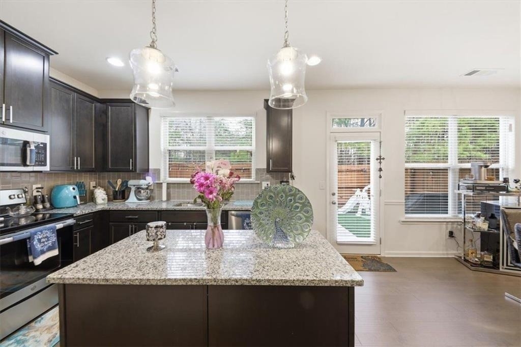 5527 Radford Loop - Photo 10