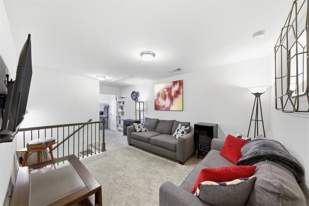 5527 Radford Loop - Photo 11