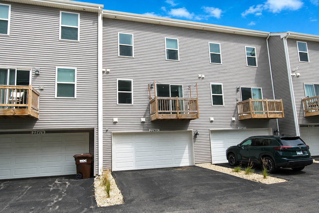2241 Sassafras Way - Photo 1