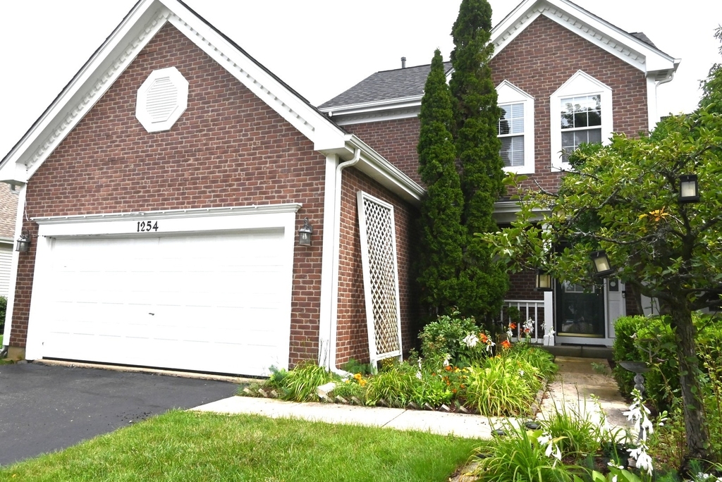 1254 Chicory Lane - Photo 2