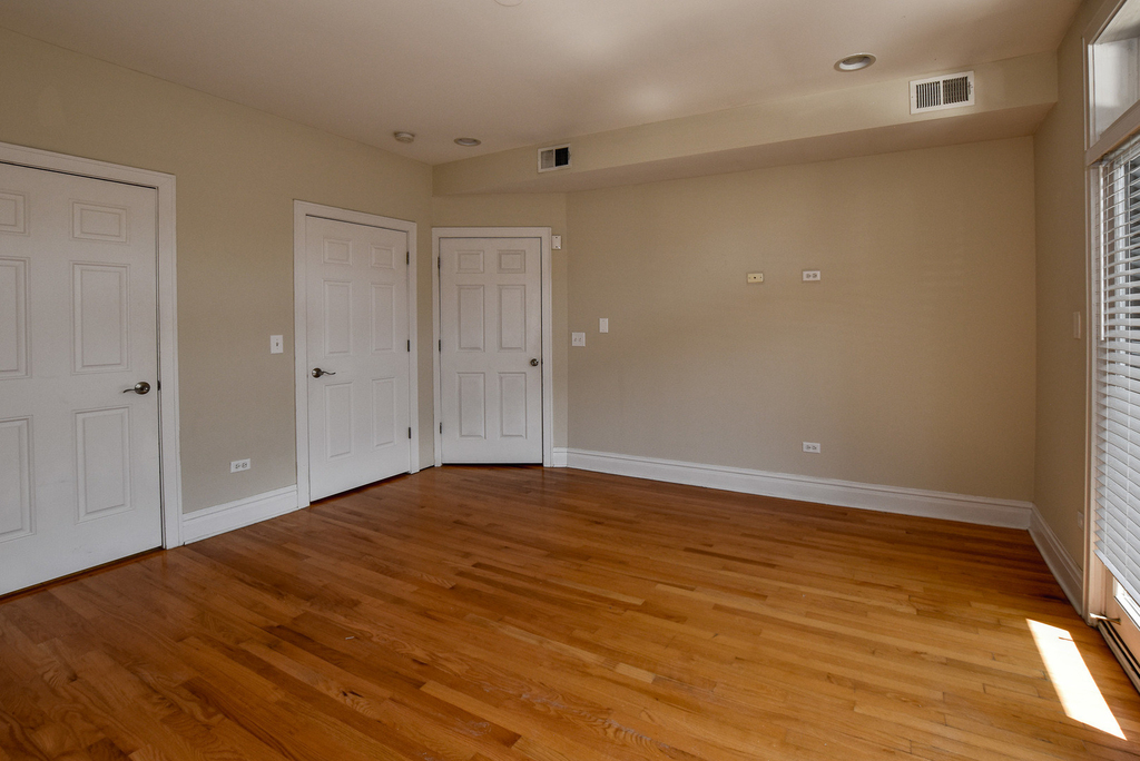 2942 N Lincoln Avenue - Photo 17