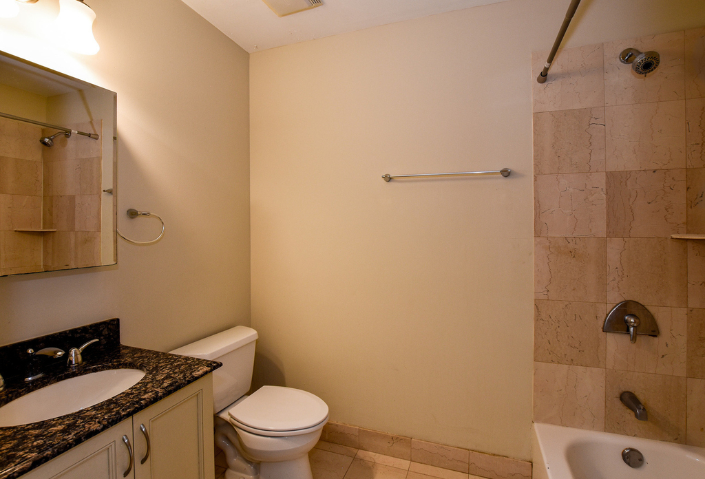 2942 N Lincoln Avenue - Photo 12