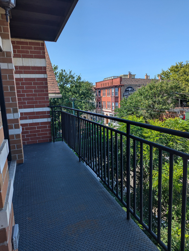 2942 N Lincoln Avenue - Photo 21
