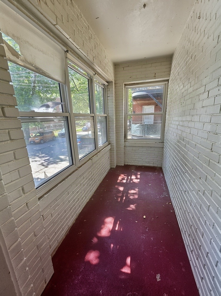 1308 W Rosemont Avenue - Photo 2