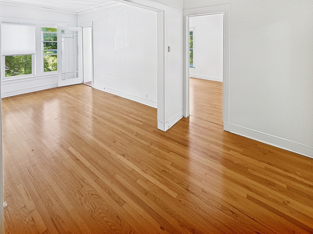 1308 W Rosemont Avenue - Photo 3