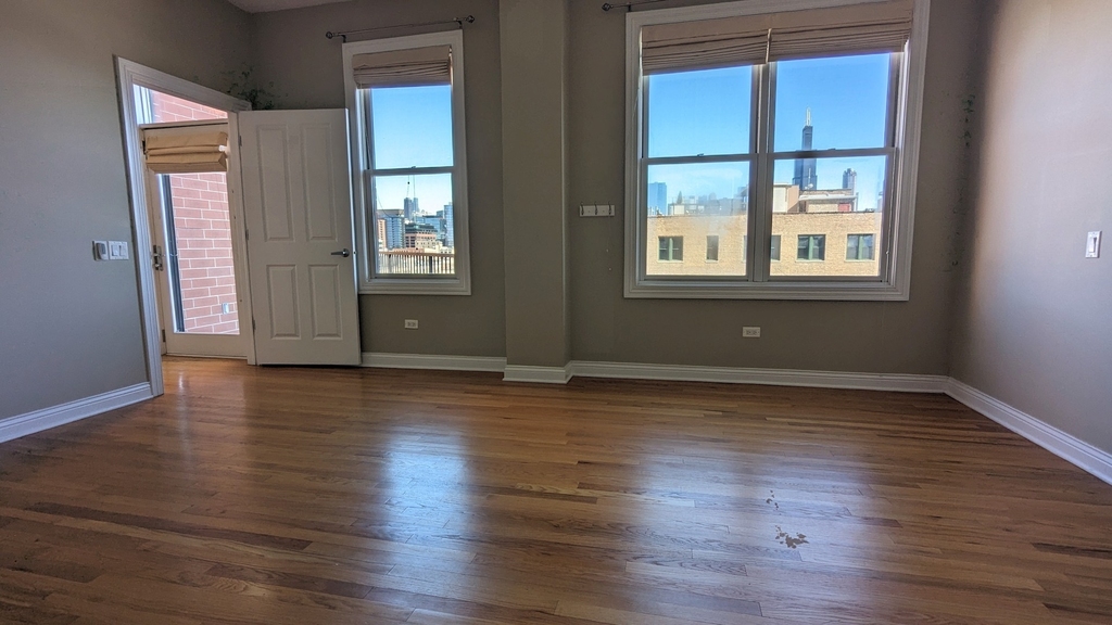 1355 W Washington Boulevard - Photo 8