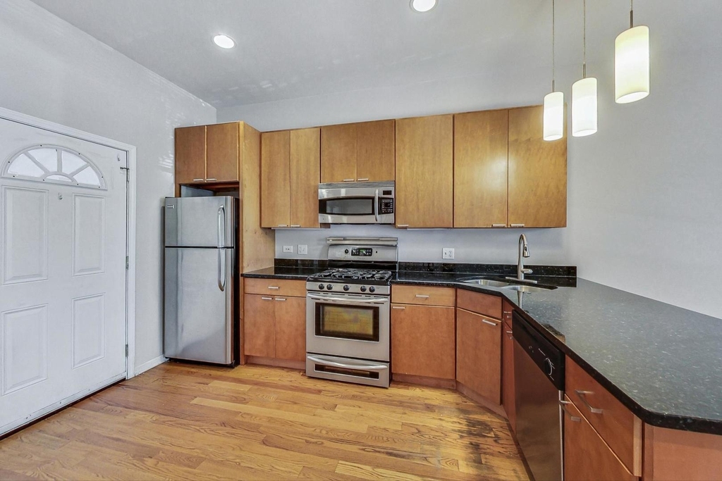 2839 W Cortez Street - Photo 7