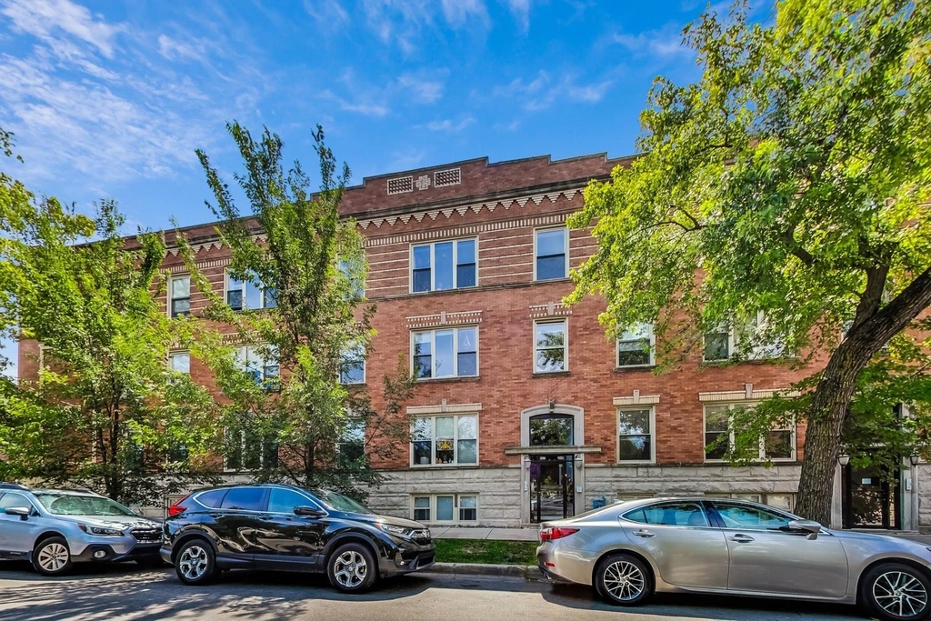 2839 W Cortez Street - Photo 0
