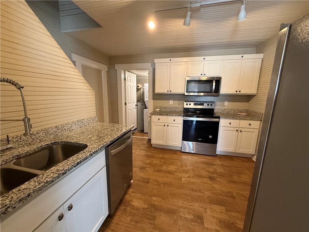 43 Quarry Street - Photo 2