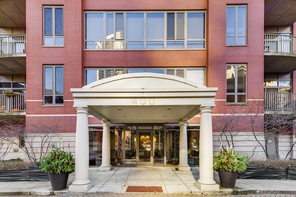 400 N Clinton Street - Photo 3