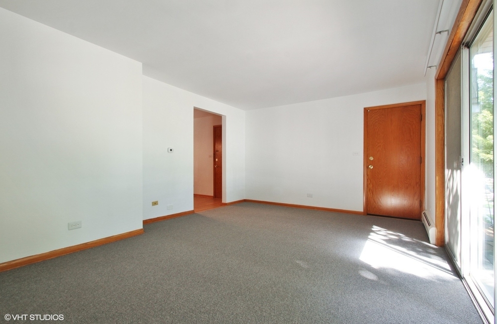 5534 W Bryn Mawr Avenue - Photo 3