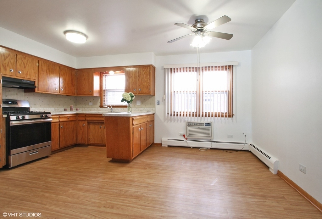 5534 W Bryn Mawr Avenue - Photo 6