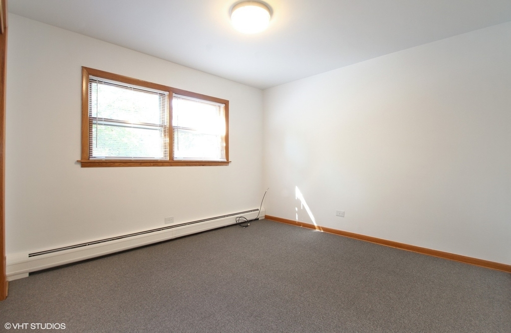 5534 W Bryn Mawr Avenue - Photo 7