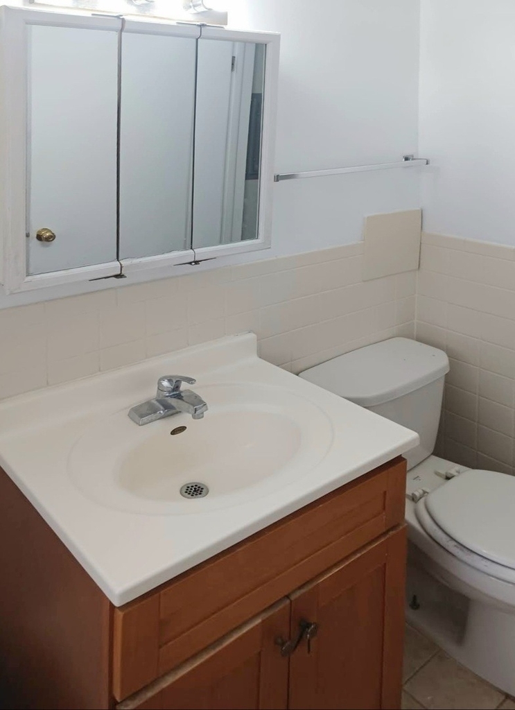 5741 W 35th Street - Photo 2