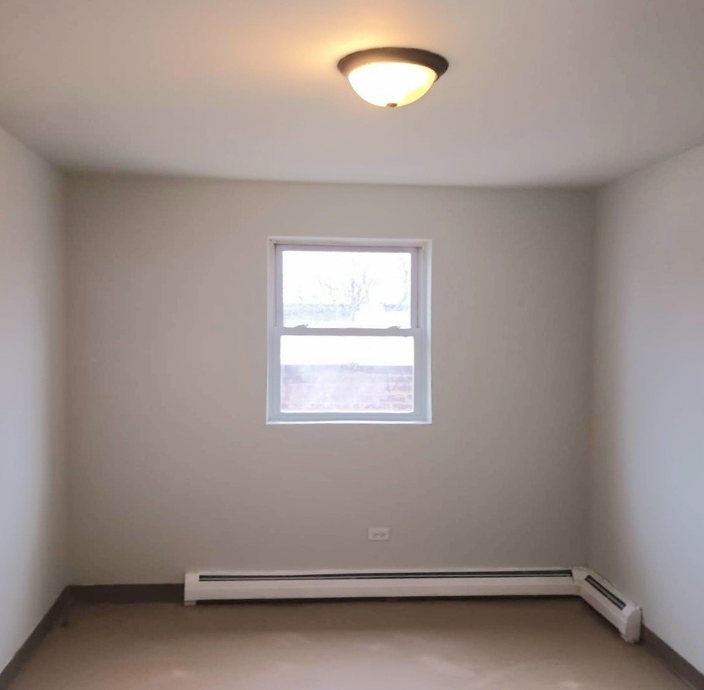 5741 W 35th Street - Photo 4