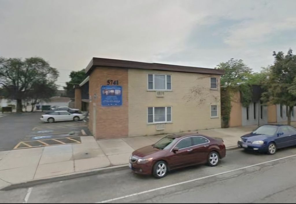 5741 W 35th Street - Photo 0